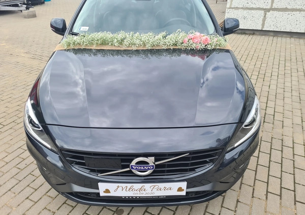 Volvo S60 cena 82000 przebieg: 40000, rok produkcji 2018 z Żychlin małe 232